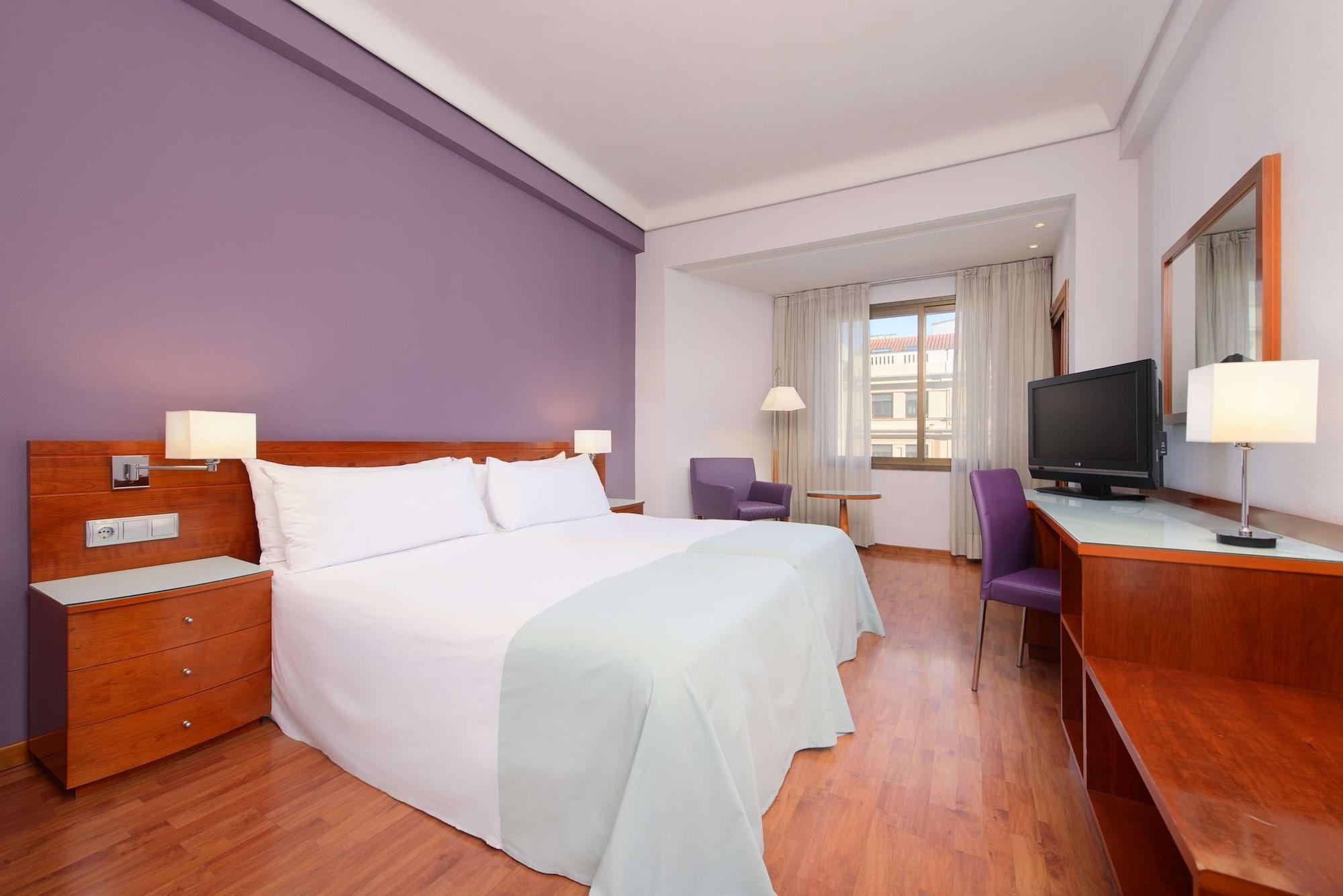 Hotel Madrid Centro, Affiliated By Melia Exteriör bild