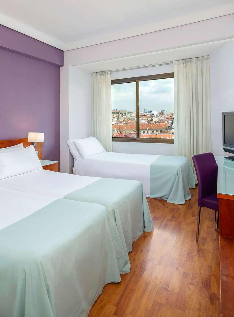 Hotel Madrid Centro, Affiliated By Melia Rum bild