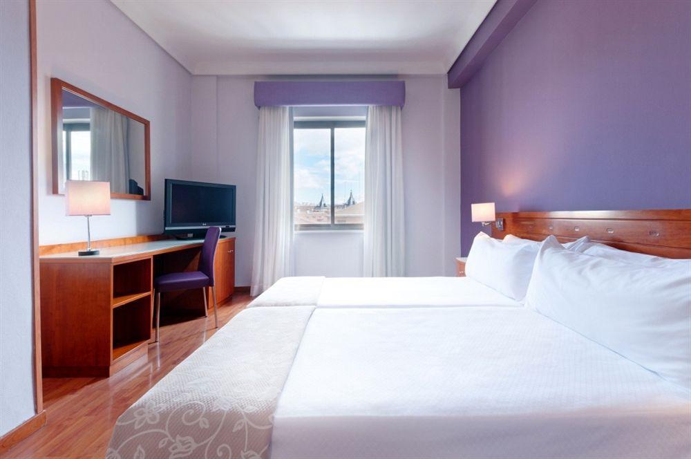 Hotel Madrid Centro, Affiliated By Melia Rum bild
