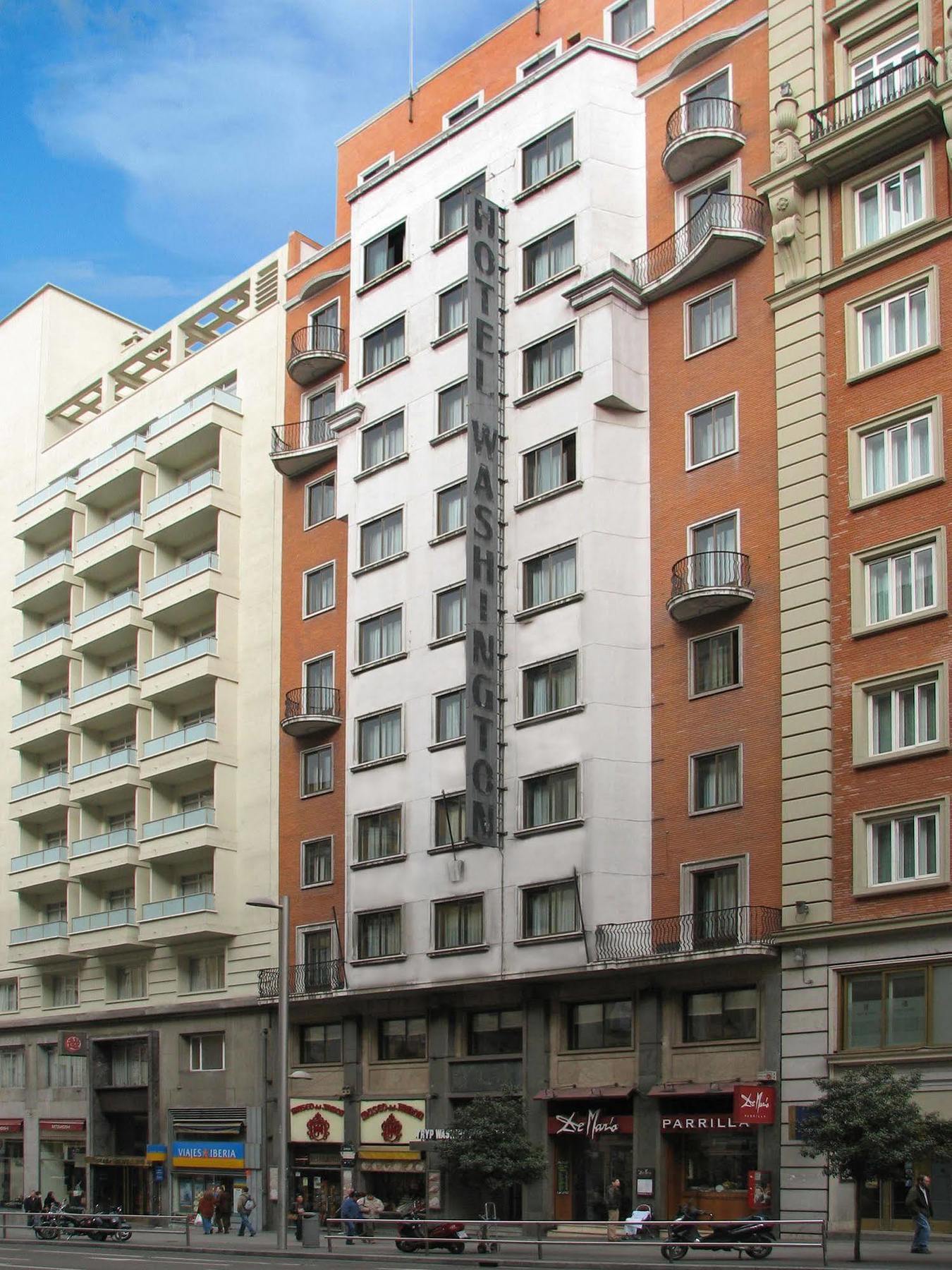 Hotel Madrid Centro, Affiliated By Melia Exteriör bild