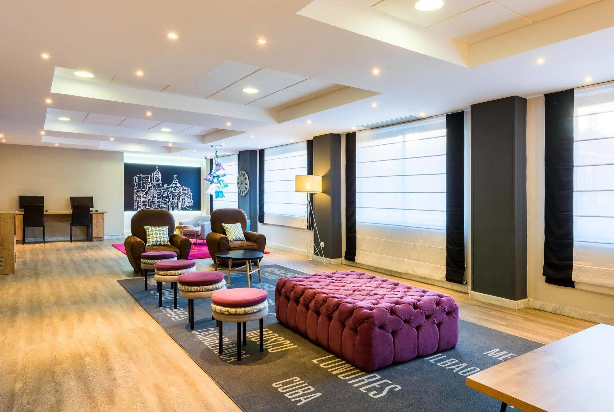 Hotel Madrid Centro, Affiliated By Melia Exteriör bild